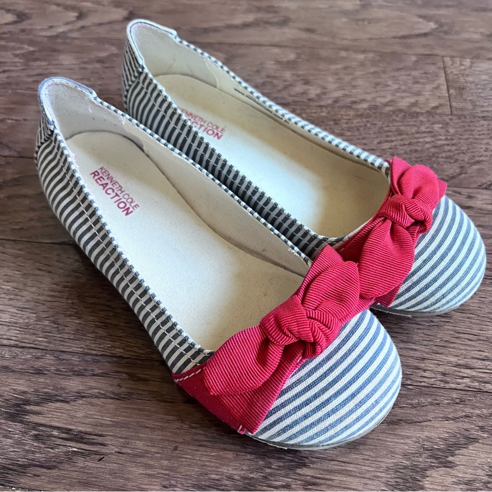 Girls shoes